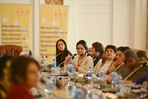 Круглый стол по поддержке женского предпринимательства и ремесленничества, 13 октября 2017 г.